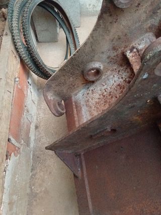 Cazo retroexcavadora usado