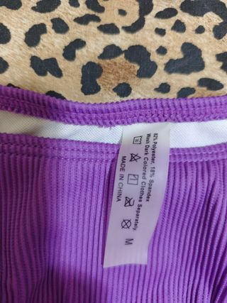 Bikini morado - Tanga y Top