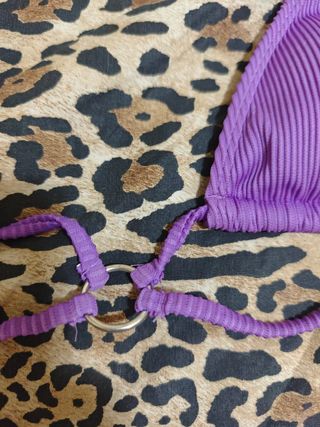 Bikini morado - Tanga y Top