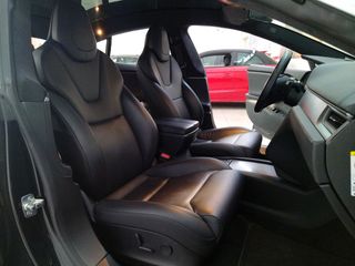 Tesla Model  S AWD