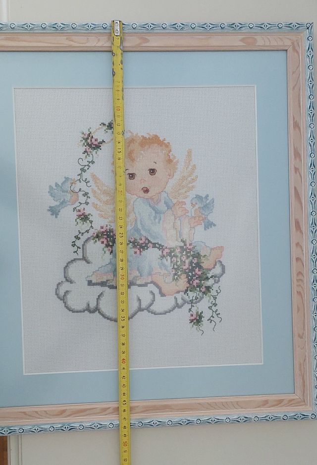 Cuadro punto de cruz querubín