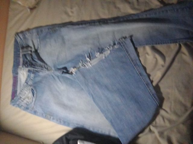 Vaqueros acampanados azules