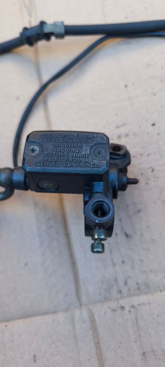 Bomba Freno Delantero Brembo