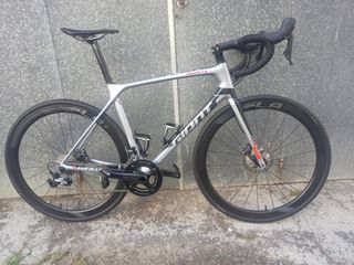 Bicicleta carretera Giant TCR  Advanced Pro1