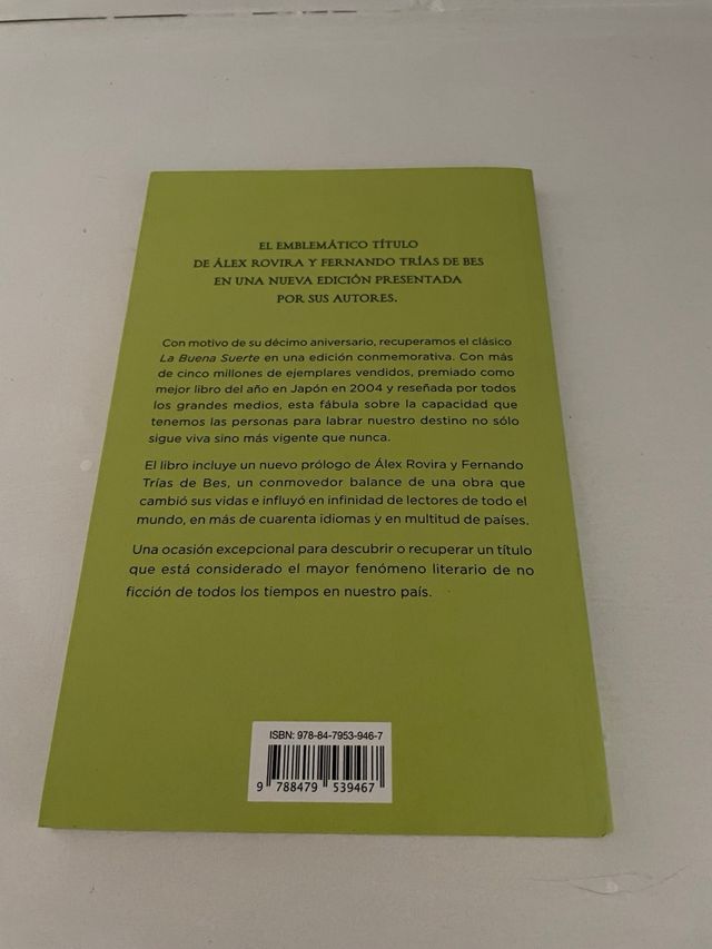 Varios libros disponibles.