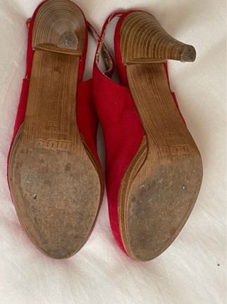 Zapatos slingback Mustang rojos 