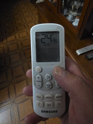 Telecomando  Samsung DB93-15882Q
+4 filtri nuovi