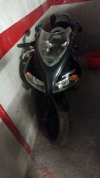 Yamaha TZR RR CHECA - Moto sin papeles