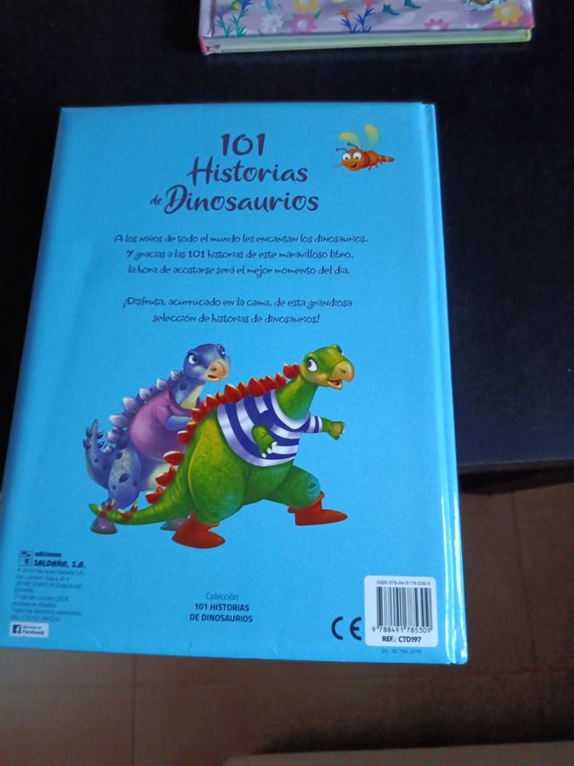 101 CUENTOS DE DINOSAURIOS (Spanish Edition)