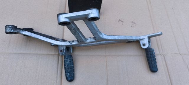 Estribera Izquierda Ducati Monster