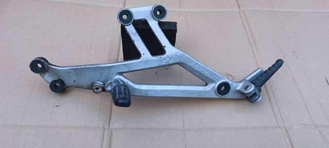 Estribera Izquierda Ducati Monster