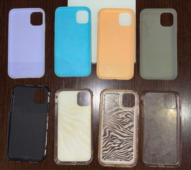 8 Fundas iPhone 11