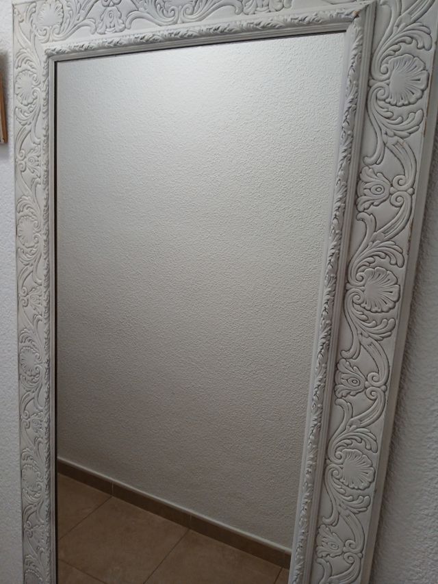 Specchio antico bianco rotto