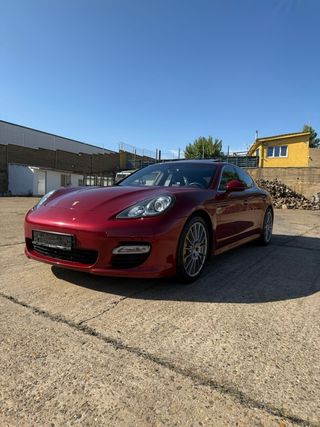 Porsche Panamera 2012
