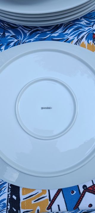 12 Piatti Guzzini bianchi in porcellana