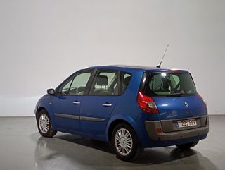 Renault Scénic 1.9 dCi 130