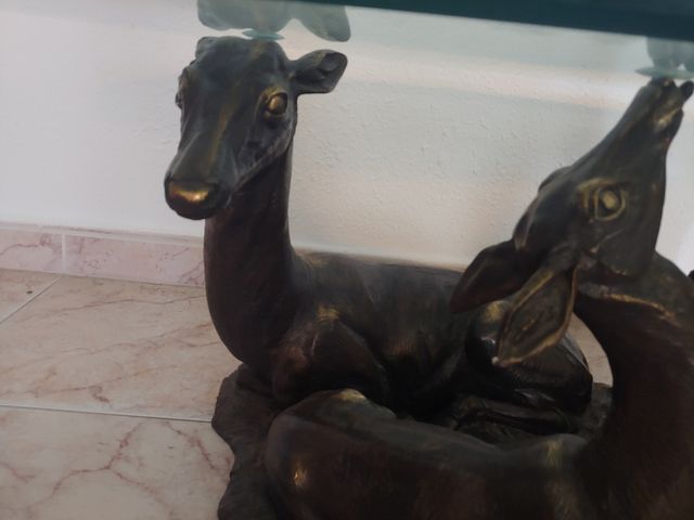 Mesa centro bronce ciervos maciza