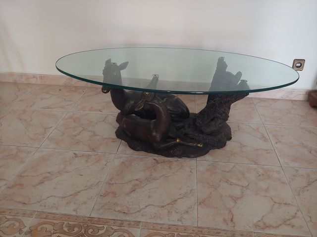 Mesa centro bronce ciervos maciza