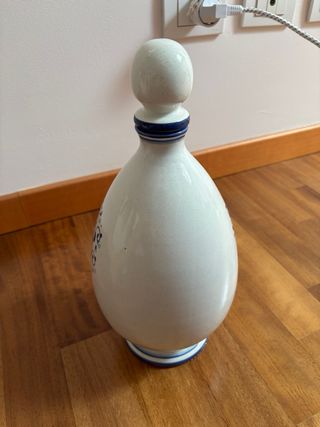 Antico vaso farmacia ceramica