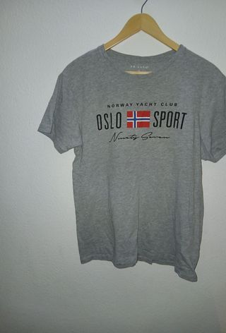 Camiseta M Oslo Sport talla M gris
Esta como nueva