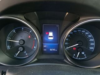 Toyota Auris 1.4 D-4D Active