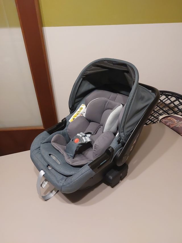 Seggiolino auto Inglesina Darwin Ovetto