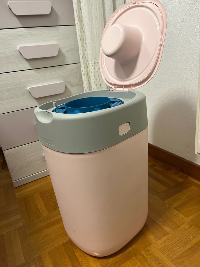 Contenedor pañales Tommee Tippee