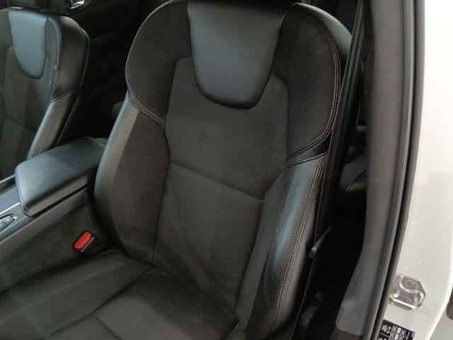 Volvo V60 AWD MHEV