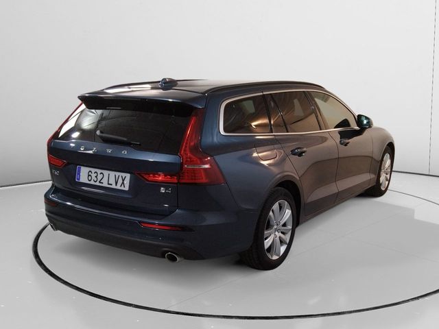 Volvo V60 Momentum