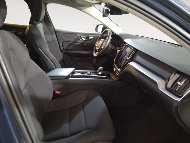Volvo V60 Momentum