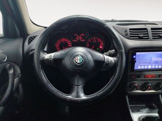 Alfa Romeo 147 1.9 JTD 120 Selective