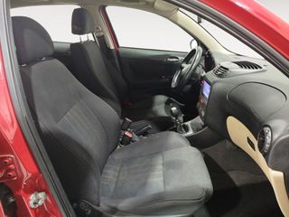 Alfa Romeo 147 1.9 JTD 120 Selective