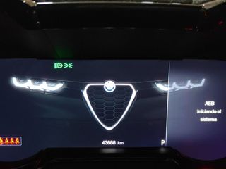 Alfa Romeo Tonale Super