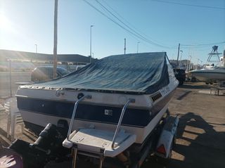 Barco Bayliner 1952 Capri Cuddy 