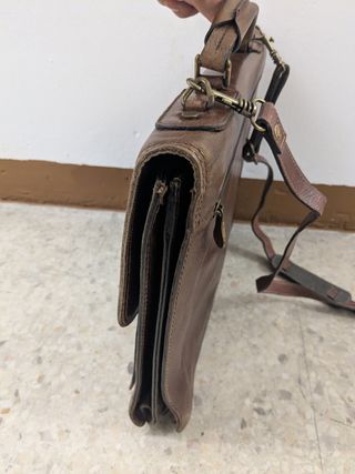 Maletín Cuero Marrón (color coñac)