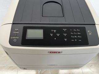 Impresora OKI C824 láser 