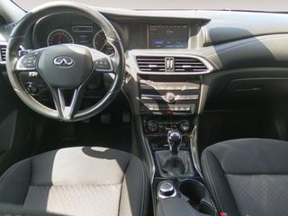 Infiniti Q30 1.5d Premium