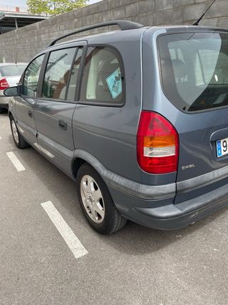Opel Zafira 2001