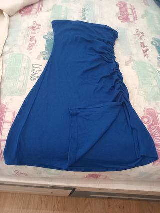 Vestido corto azu, sin mangasl  talla XS. 