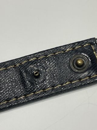 Bolso Carolina Herrera negro y dorado