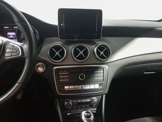 Mercedes GLA 180 Urban