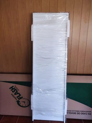 Puerta interior maciza blanca