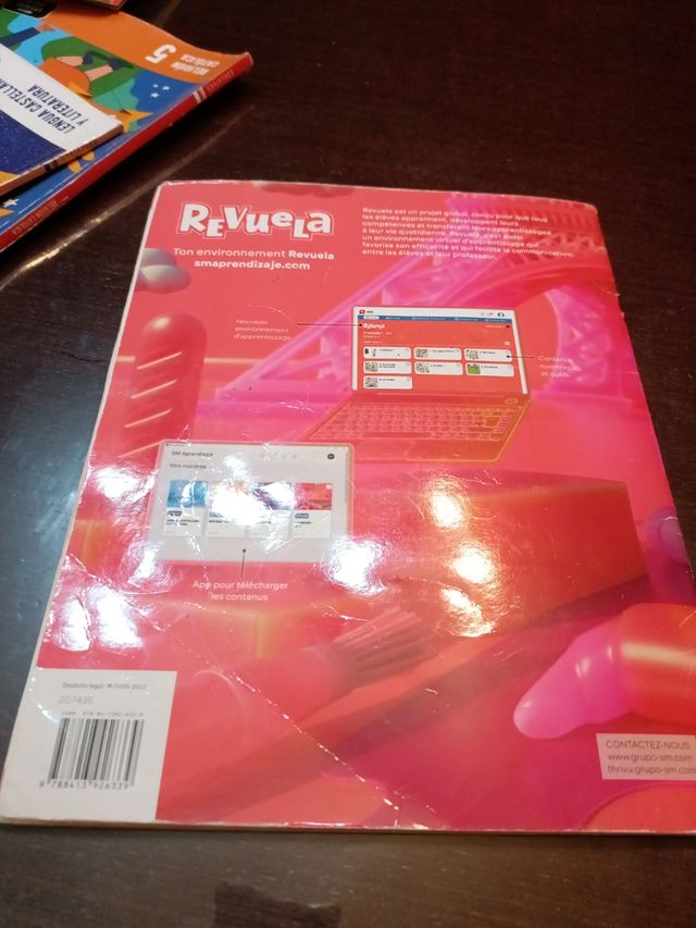 Francés. 5 Primaria. Revuela