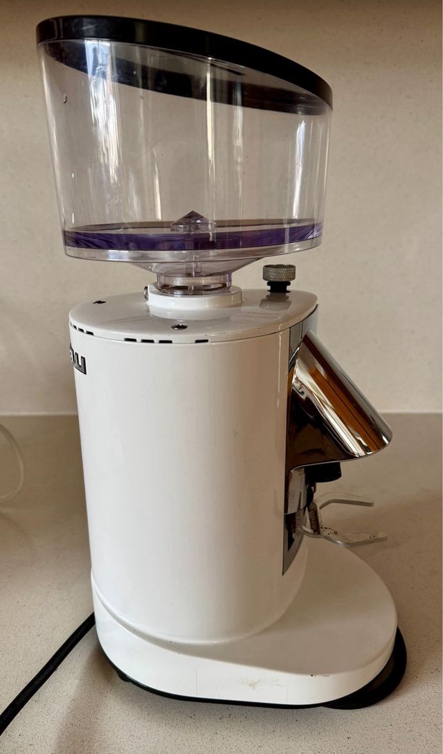 Moinho café Nuova Simonelli MDH