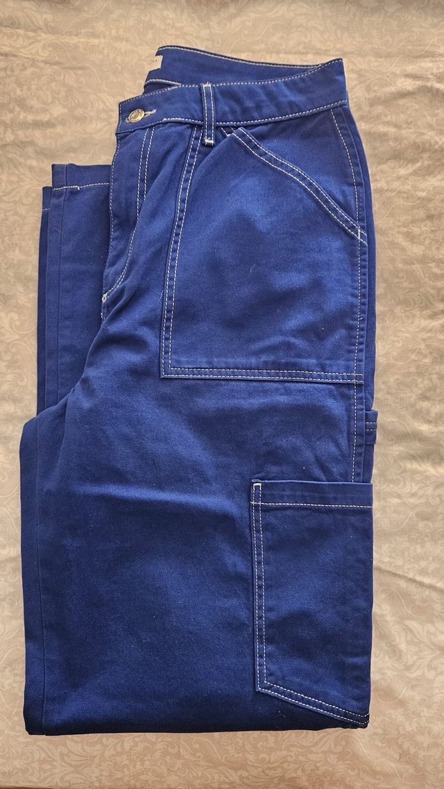 2 pantalones vaqueros: negro y azul