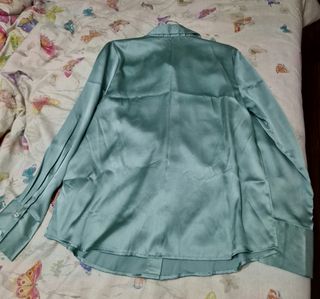 Blusa seda verde