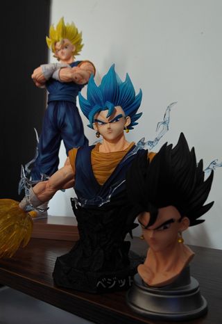 Figure Vegetto Super Saiyan 32cm