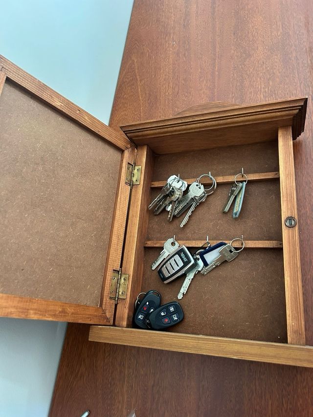 Guarda llaves de madera colgable