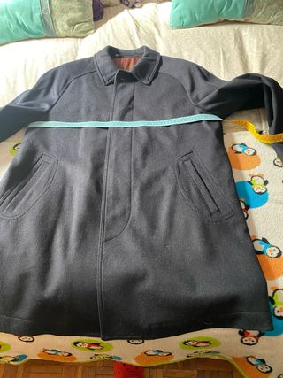 Abrigo negro Maximo Tucci