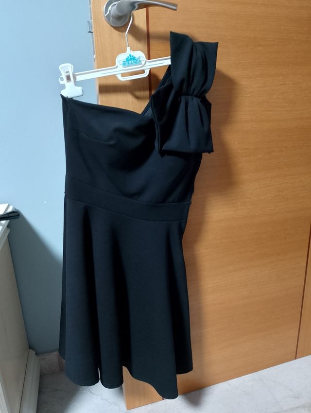 LOTE 3 vestidos talla L 